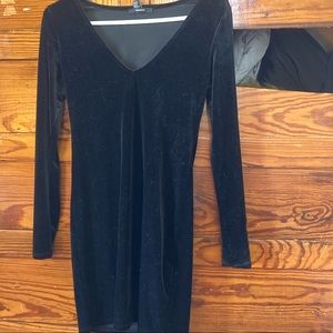 Forever 21 Black Velvet V Neck Long Sleeve Dress